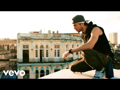 Enrique Iglesias - SUBEME LA RADIO (Official Video) ft. Descemer Bueno, Zion &amp; Lennox