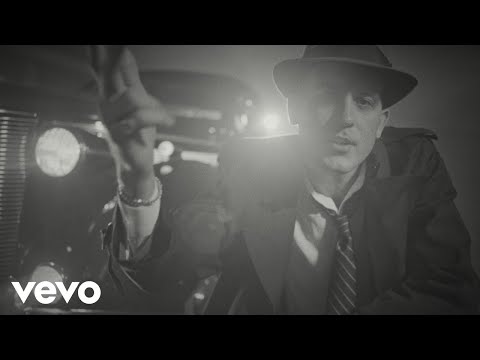 G-Eazy - Hittin Licks (Official Video)