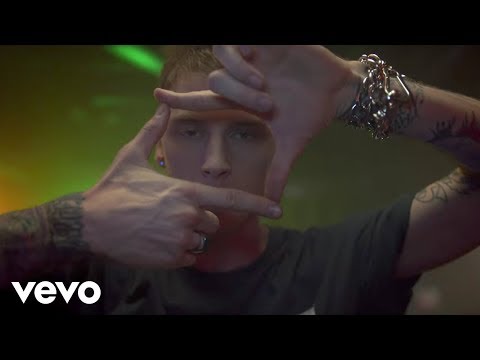 Machine Gun Kelly - At My Best ft. Hailee Steinfeld (Official Music Video)